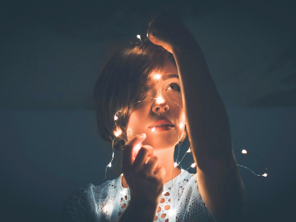 Best-AI-SIde-Hustles-For-Strong-Women